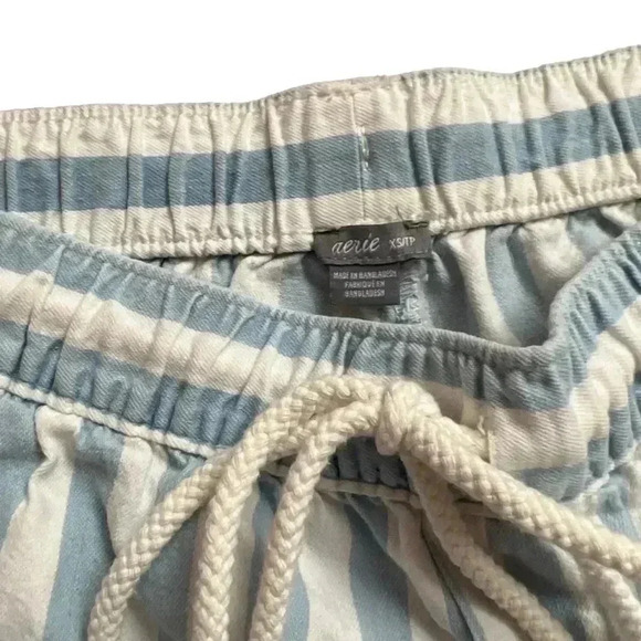 Aerie Striped Blue White Drawstring Pull on Shorts Size XS - Picture 3 of 3